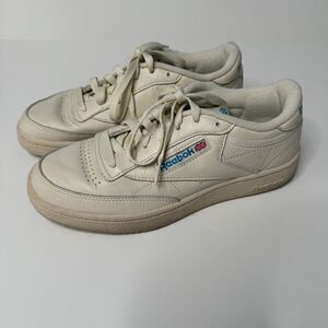 Reebok Classic Women's Shoes Size 7.5M White Fashion Low Top Trainer Sneakers